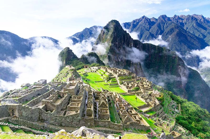 Santa Helena Turismo - Roteiro Machu Picchu PERU